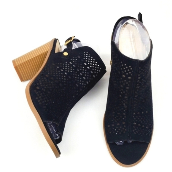 DV black chunky heel open toe ankle bootie size 9 - Picture 6 of 6